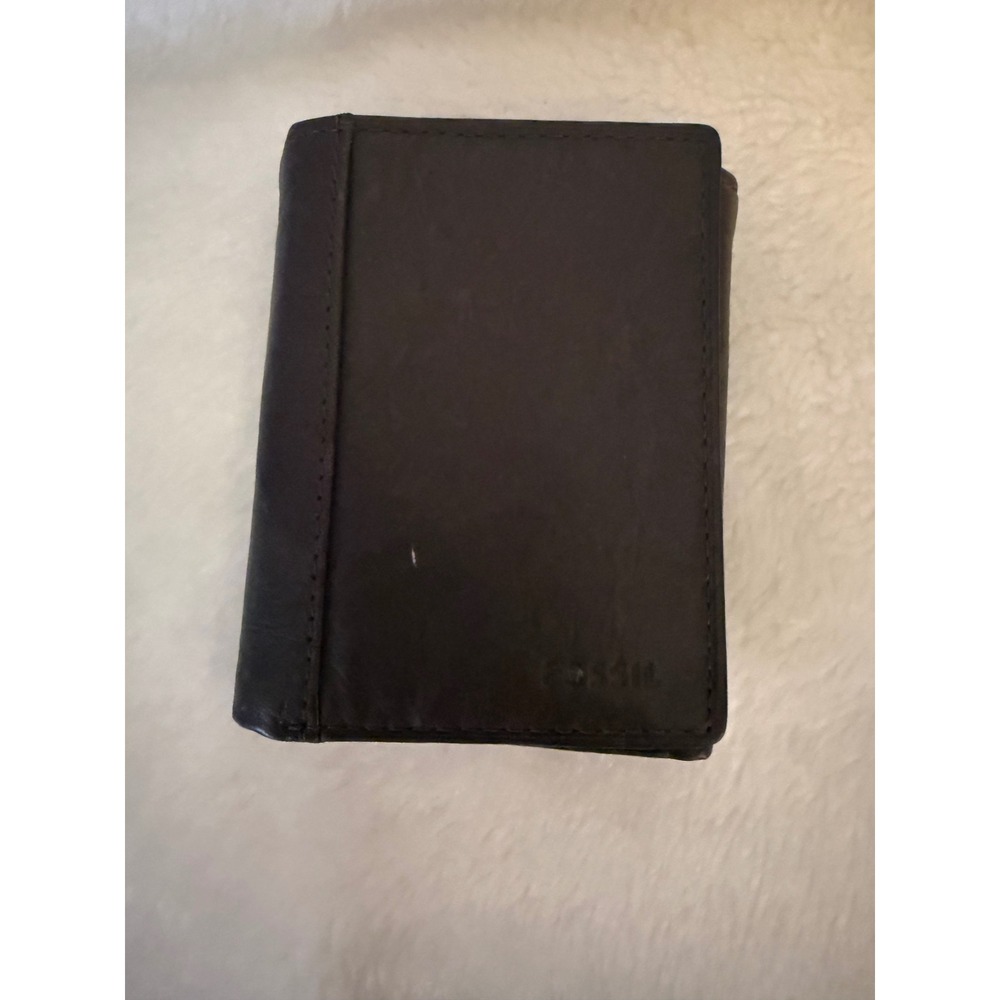 Fossil Mens Dark Brown Leather Tri-Fold Wallet with ID Window